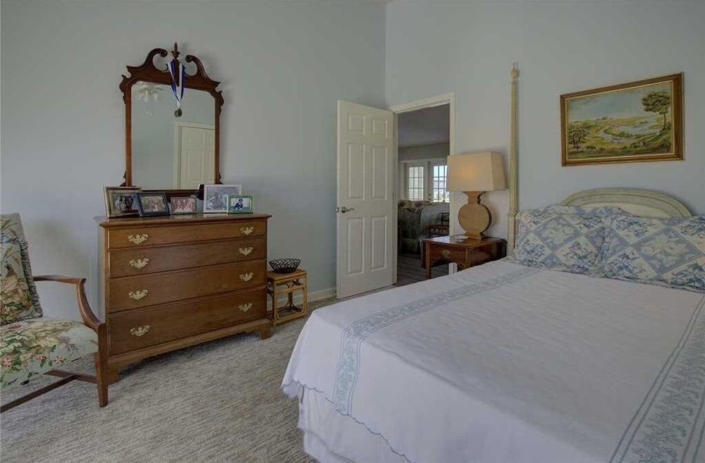 Roper Cottage 5 Bedroom Home view 5
