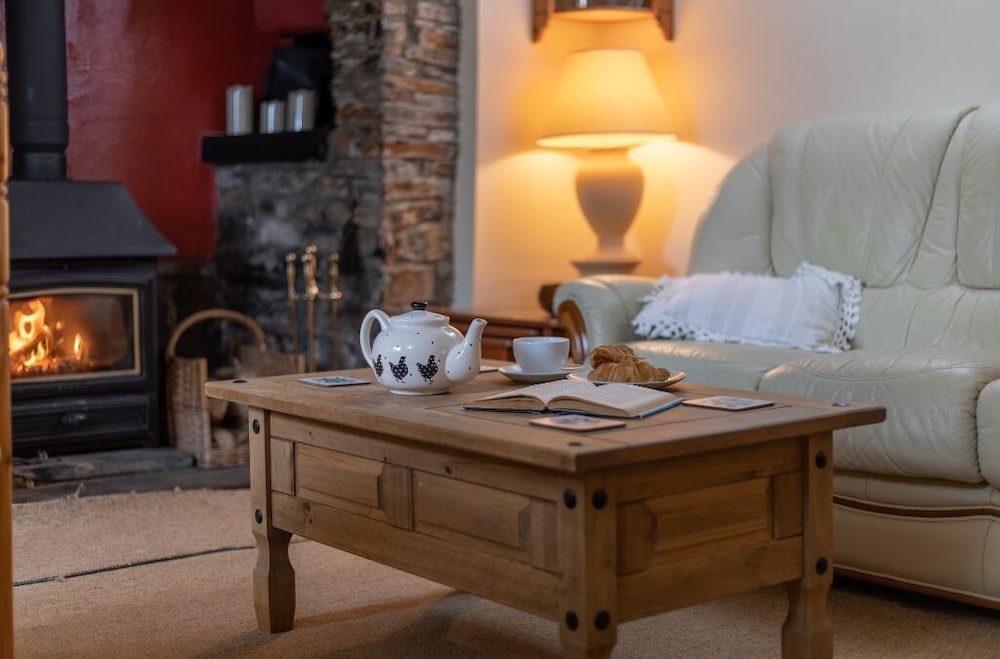 Sylvie's Country Cottage