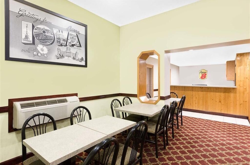 Red Roof Inn Ames