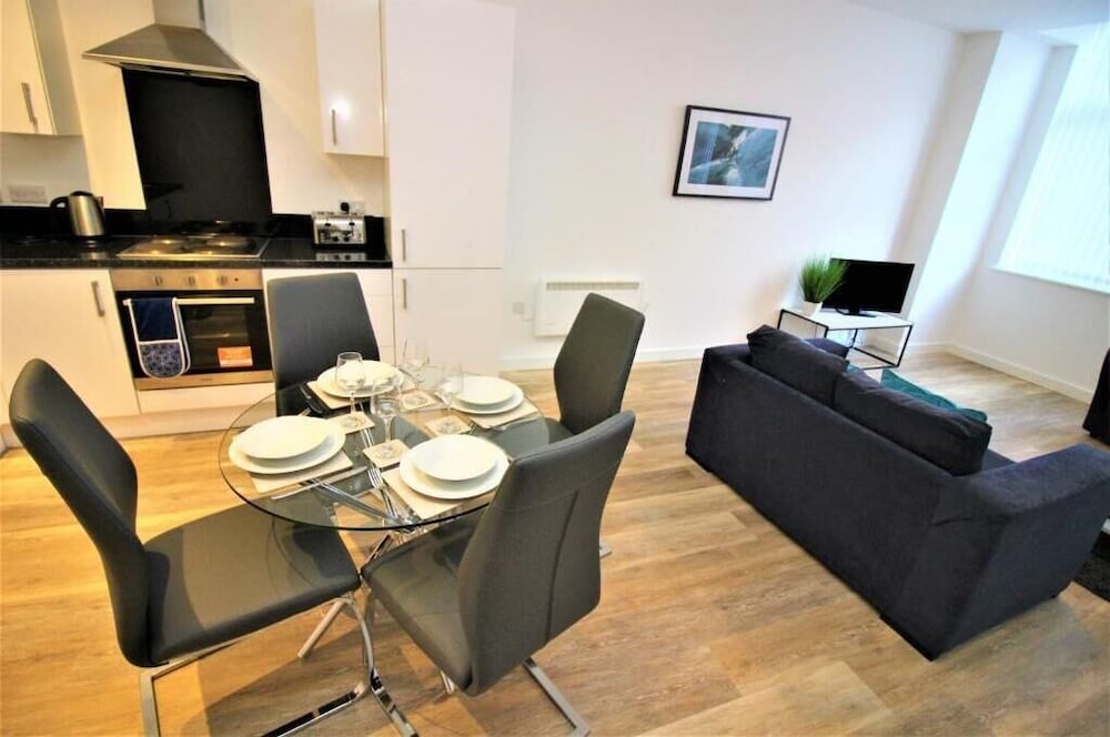 City Suites