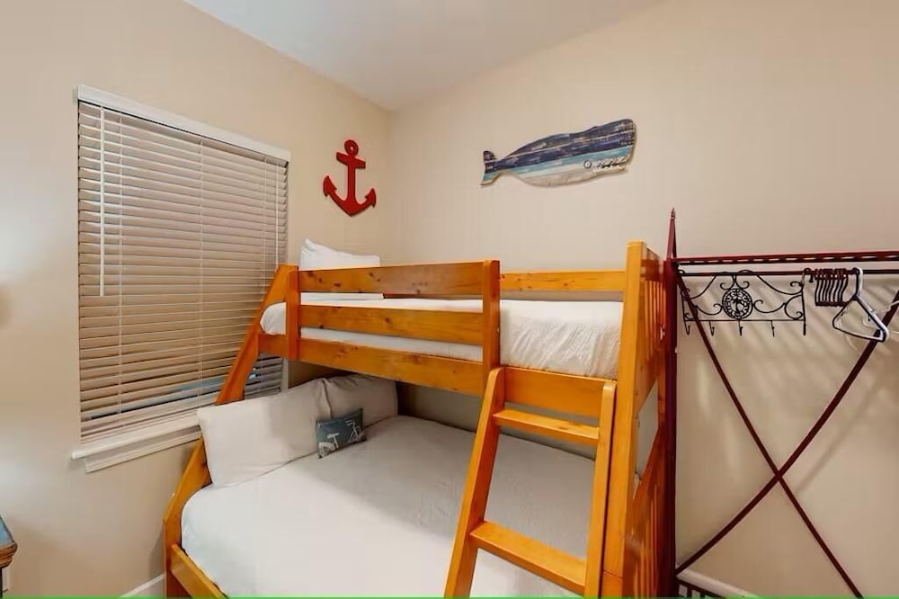 Seagrove Highlands 1304