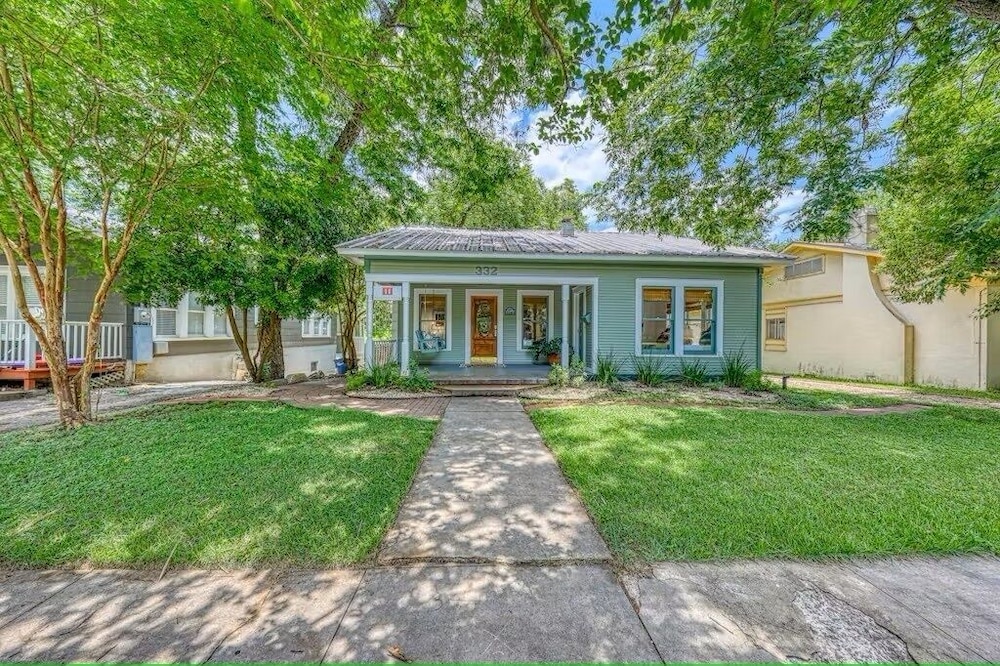Dt 332 Havana Haus 3 Bedroom Home