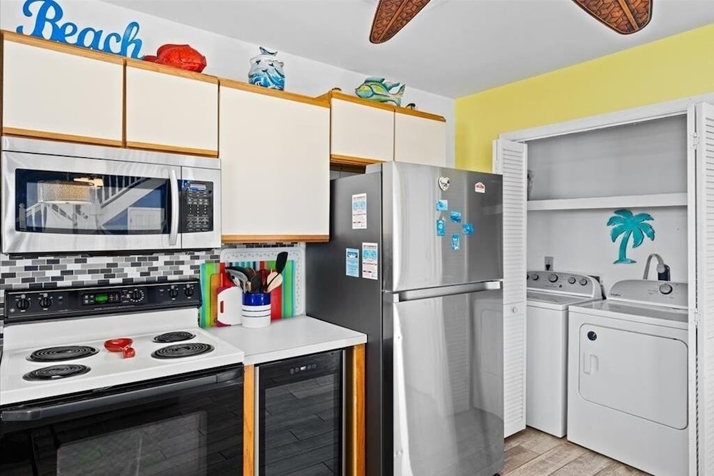 Seahorse Island / 446 Obw 4 Bedroom Home