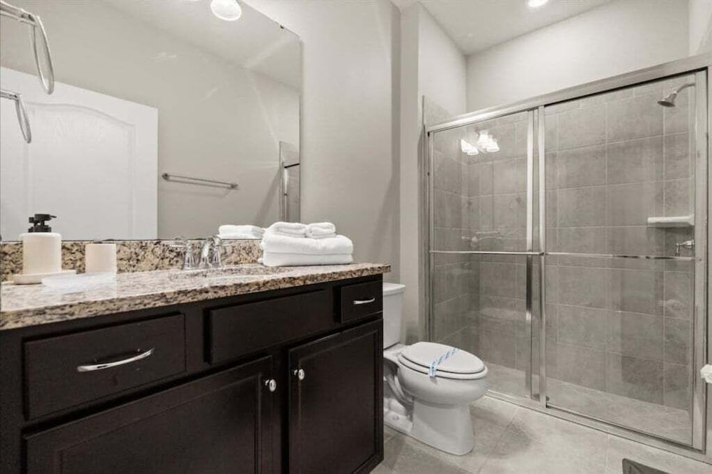 The Sun Factory Home With Private Pool! 5 Bedroom Villa