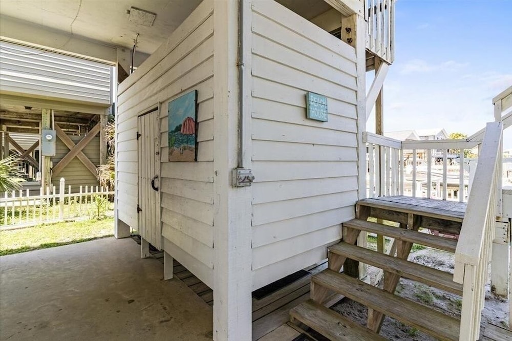 Seahorse Island / 446 Obw 4 Bedroom Home