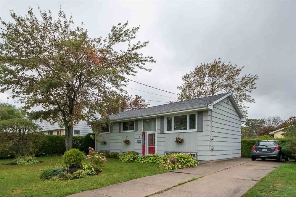 Hotel Beatonridge Guest House - Image 1