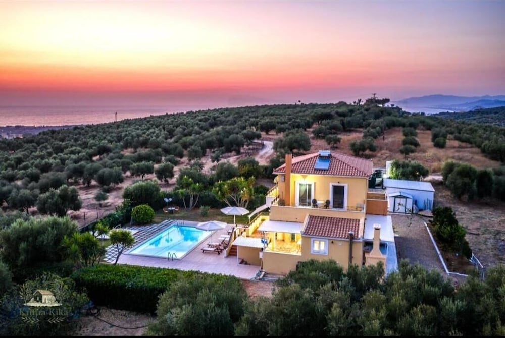 Ktima Kika - Private Pool Escape Tranquility