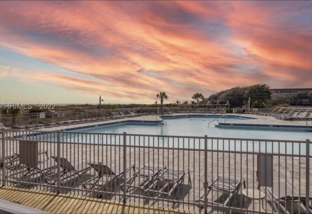 Palmetto Beach Retreat - Hhbt Resort 1 Bedroom Villa