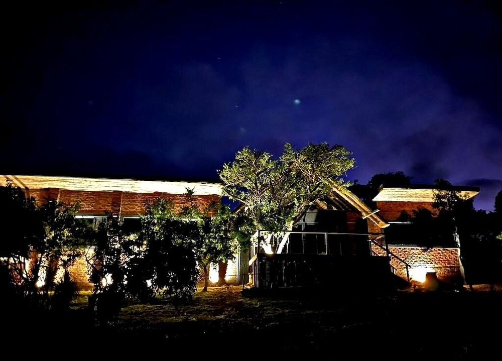 Syeta Bush Lodge