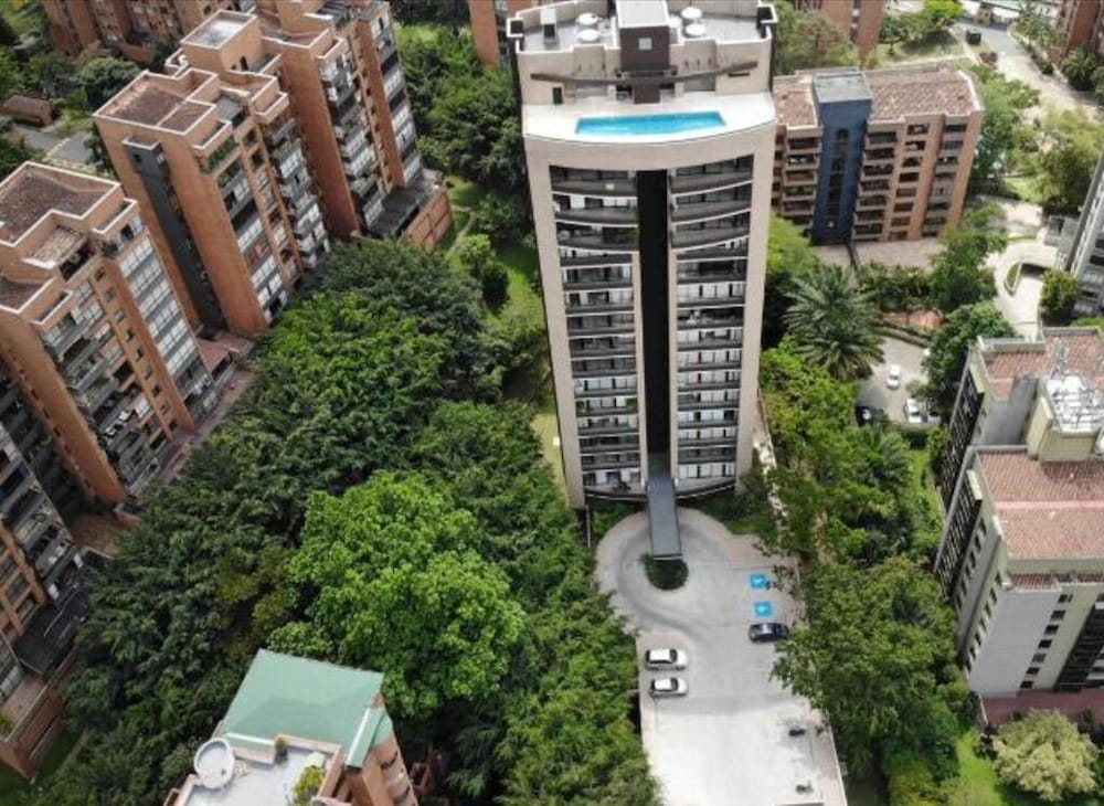 Diagonal 29d