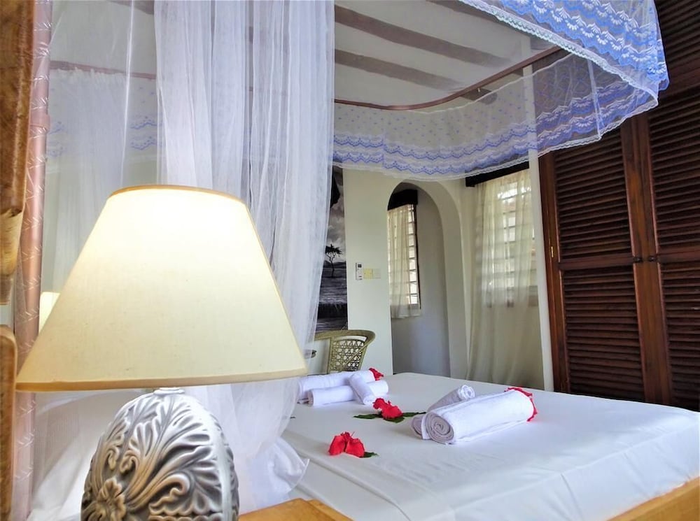 Room in B&B - Watamu, Nestled Between Pristine Beaches and Lush Tropical Forest view 2