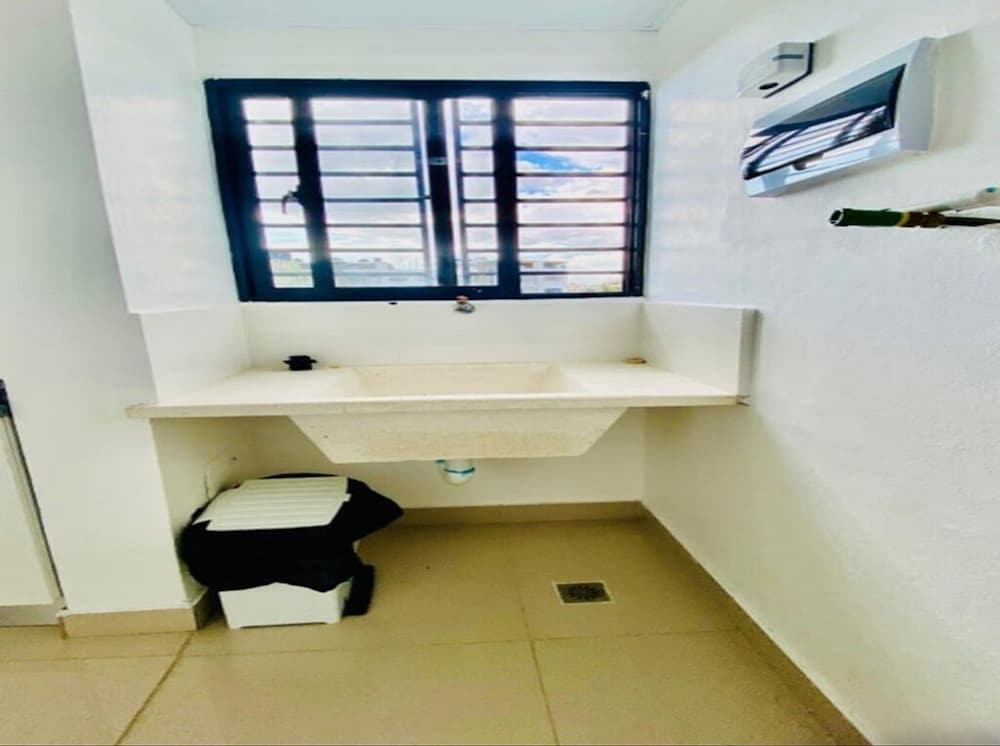 Hermoso Apartamento de Tres Habitaciones