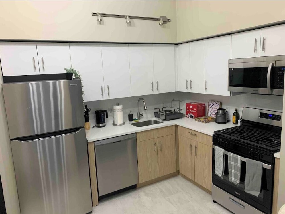 New Haven Vacations - Crown New Haven Hotel At Yale - Property Image 21