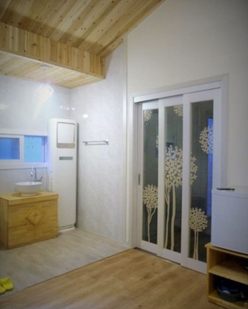 Photo 27