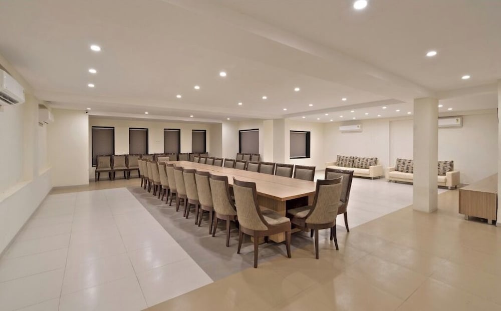 meeting & event spaces
