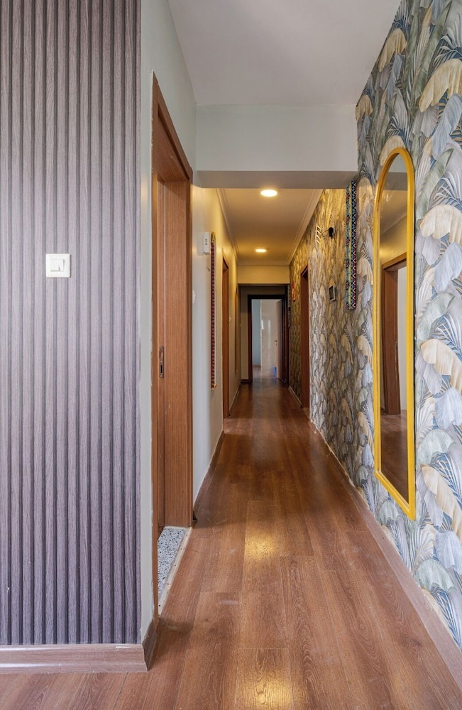 Luxury 4 Bedroom with a Rooftop Pool view 2