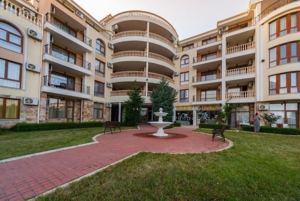 Maisonettes in Royal Bay Residence&SPA 2