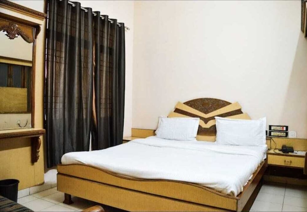 Hotel Saiom Palace
