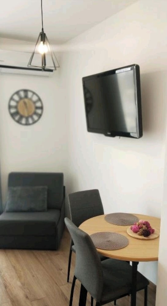 One room apartment