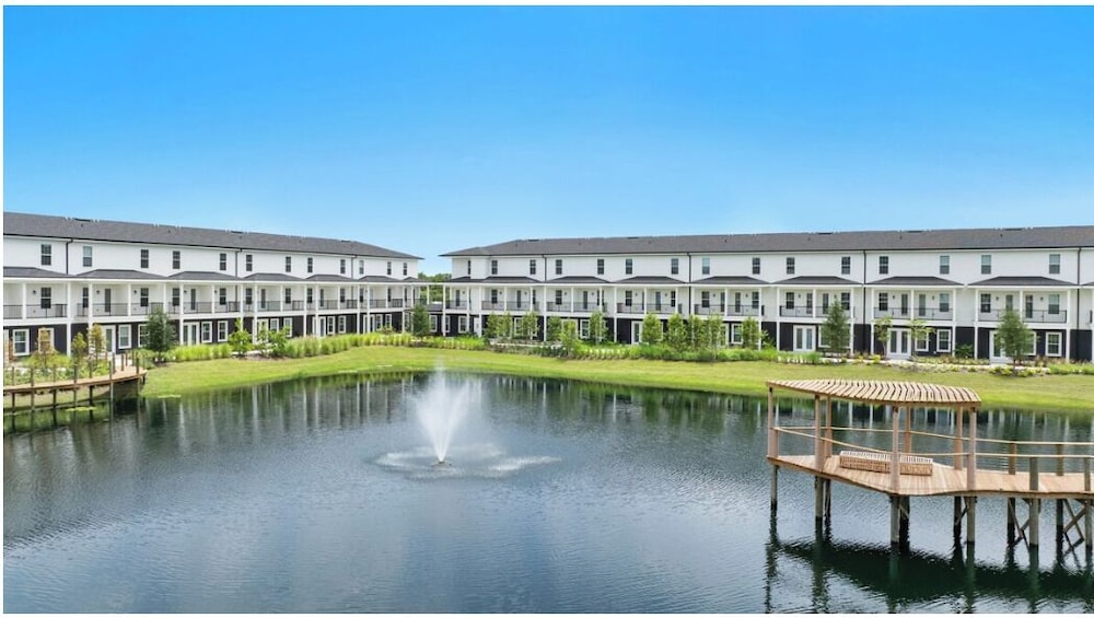 Landing Furnished Apartments Lakeland