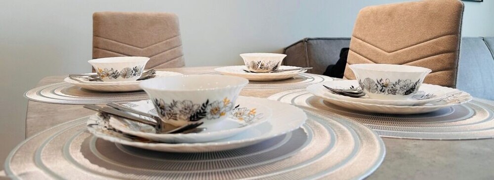 OYO HOME 1483 One Bedroom Apartments