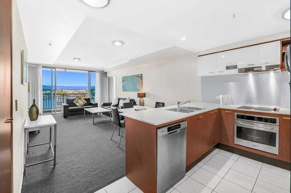 Chevron Renaissance Private room Lvl16