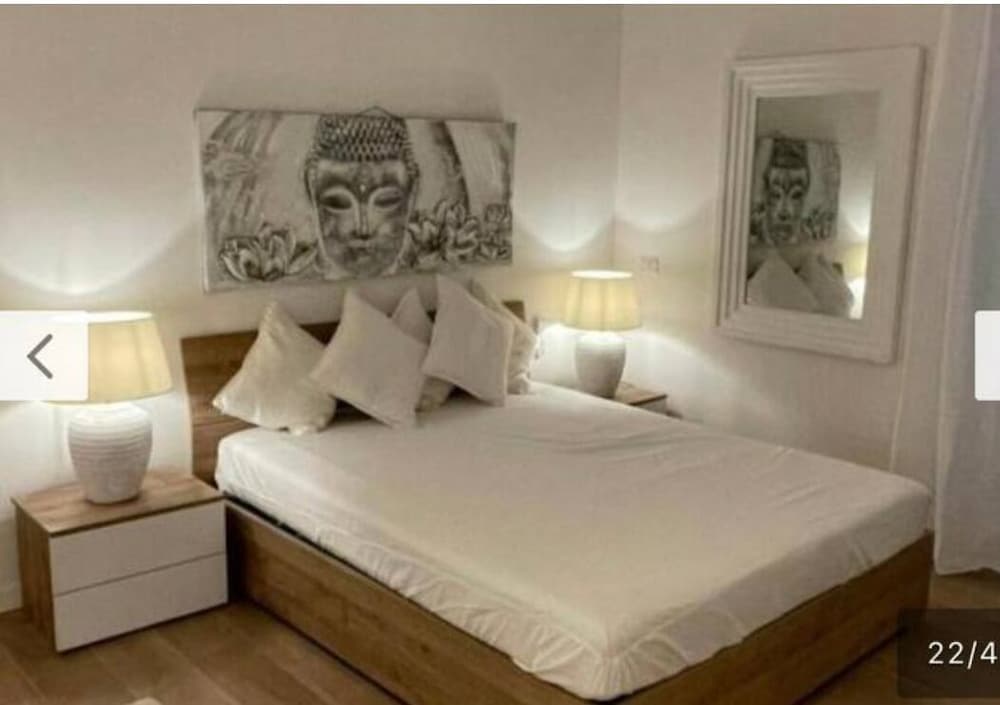 Vatican home for seven people