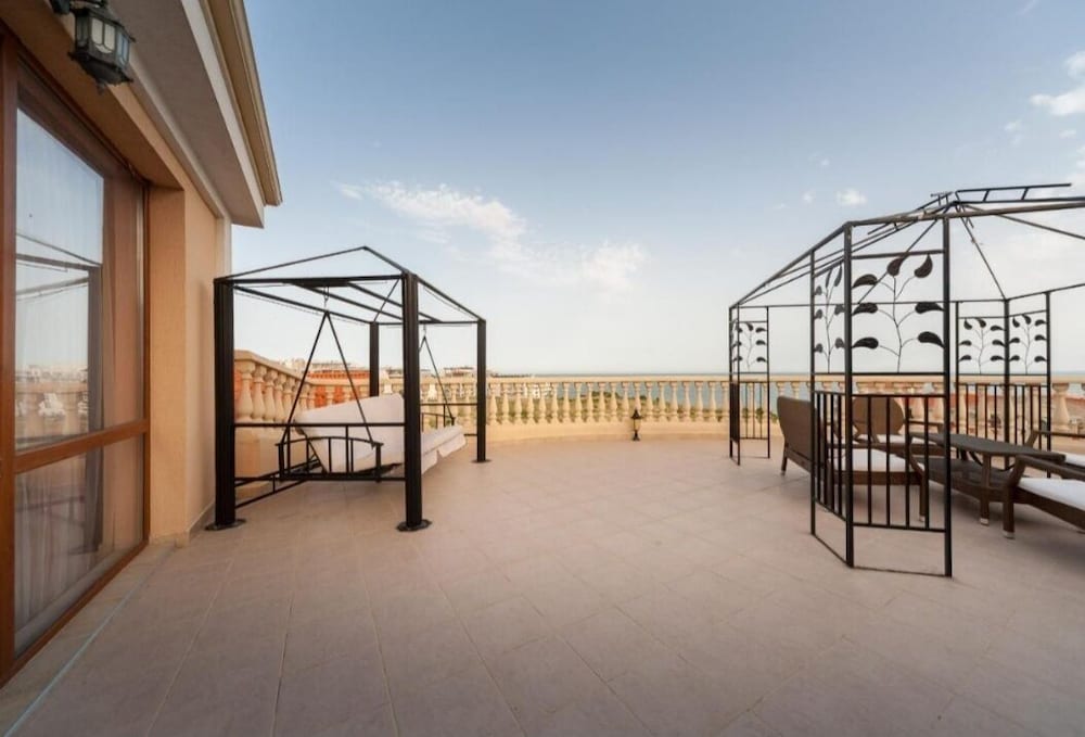 Maisonettes in Royal Bay Residence&SPA 2