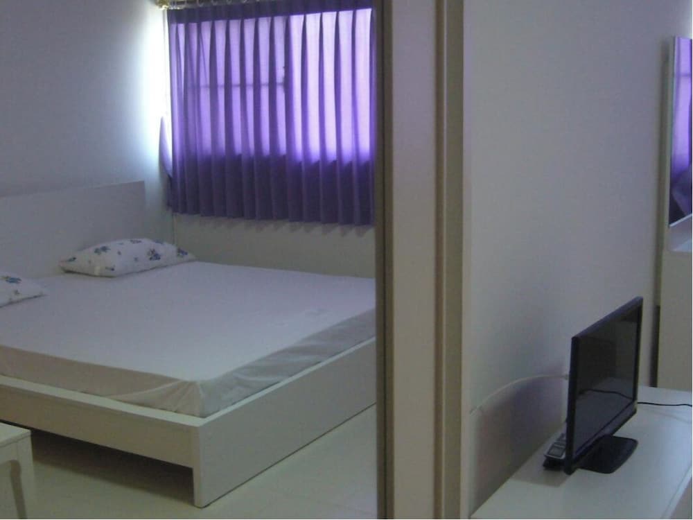 Asia Don Mueang Bangkok Condominium B&b