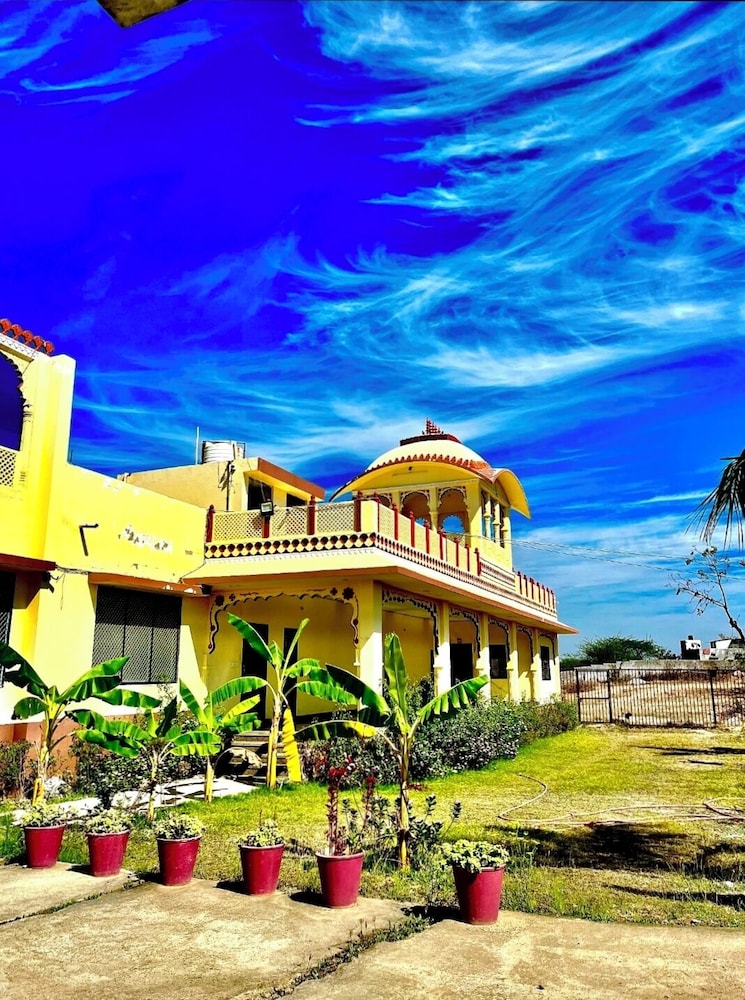 Vijayam Resort