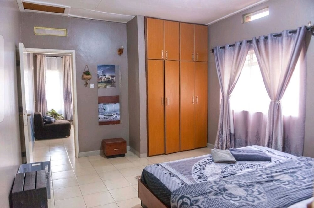 Merak Home view 2