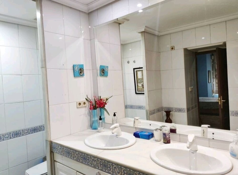 Apartamento El Duque view 2