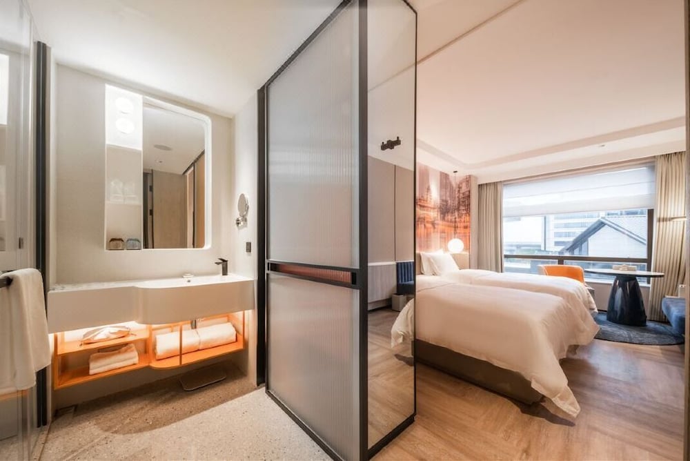 Enjoy Tianfu Airport Hotel TianfuAirport