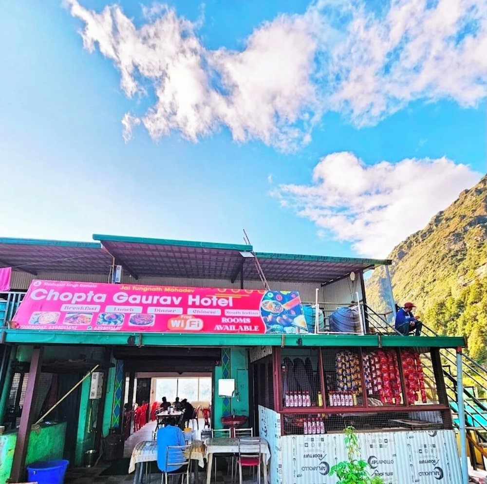 Gaurav hotel chopta