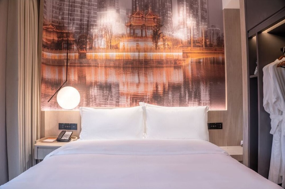 Enjoy Tianfu Airport Hotel TianfuAirport