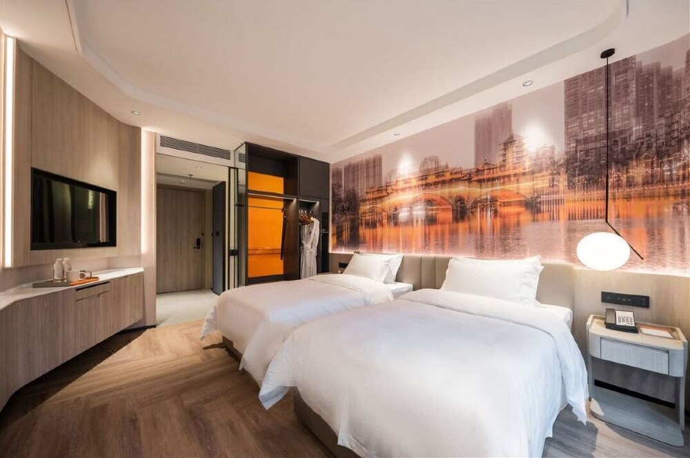 Enjoy Tianfu Airport Hotel TianfuAirport
