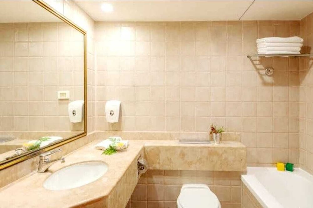 16Go to Leonardo apartments