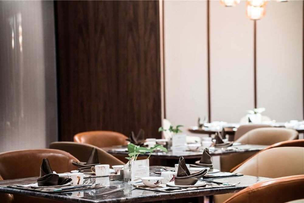 Enjoy Tianfu Airport Hotel TianfuAirport