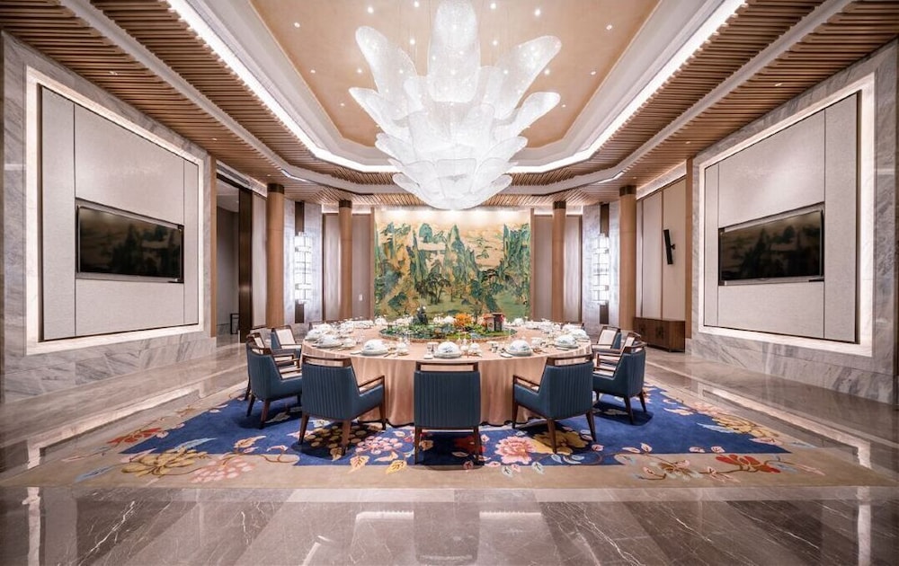Enjoy Tianfu Airport Hotel TianfuAirport
