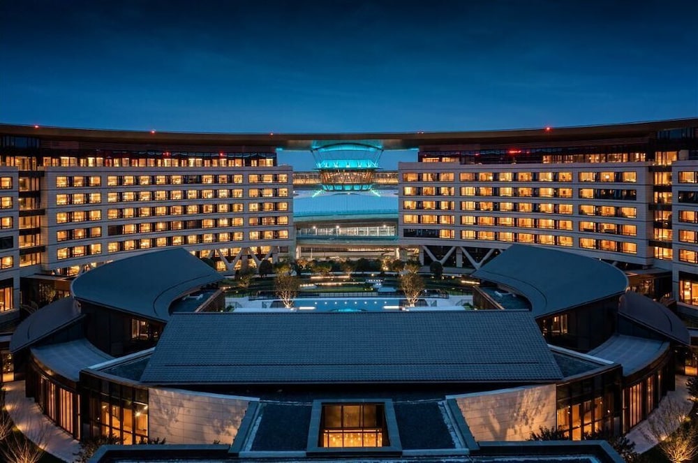 Enjoy Tianfu Airport Hotel TianfuAirport