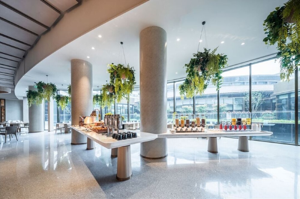 Enjoy Tianfu Airport Hotel TianfuAirport