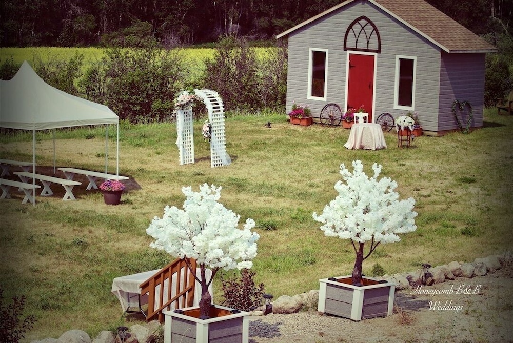 Honeycomb Bed & Breakfast
