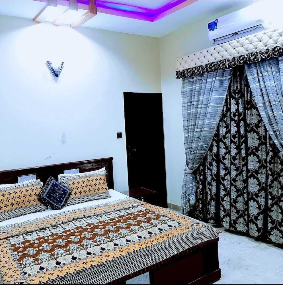 Galaxy Family Hotel