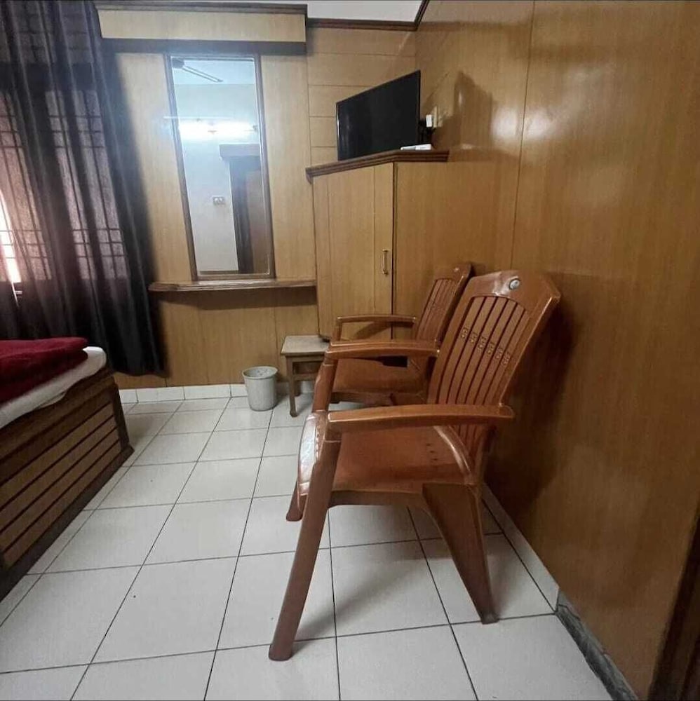 Hotel Saiom Palace