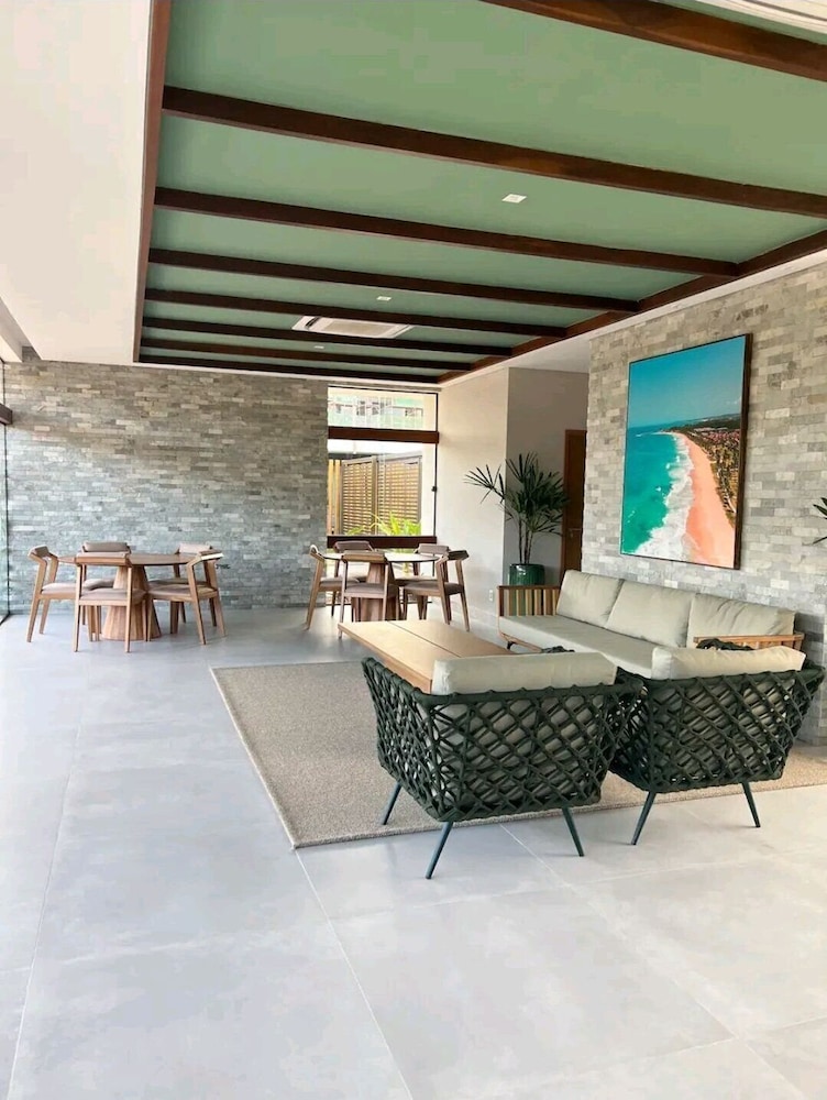 Mana Beach Resort