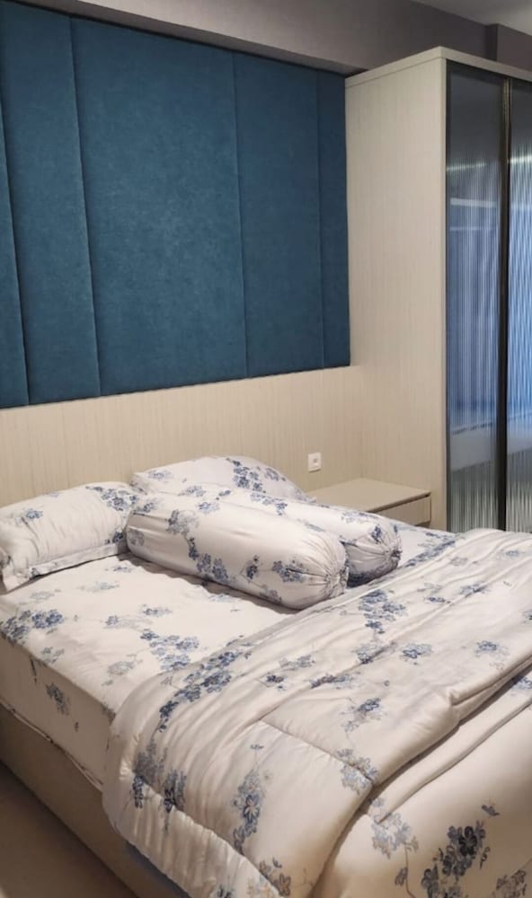 2BR Pakuwon City Mall Surabaya Indonesia