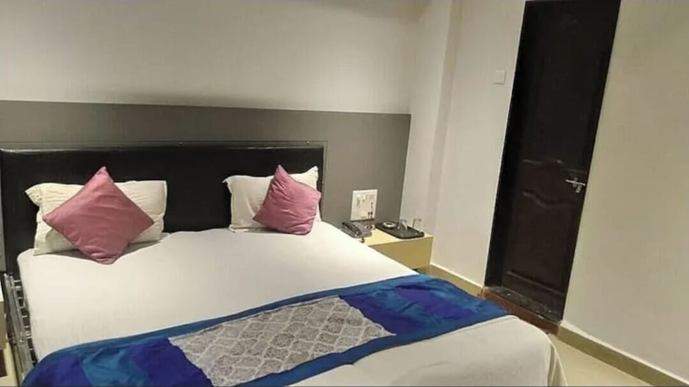 Hotel Dimple