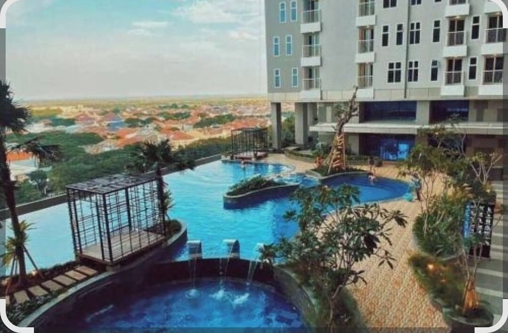2BR Pakuwon City Mall Surabaya Indonesia