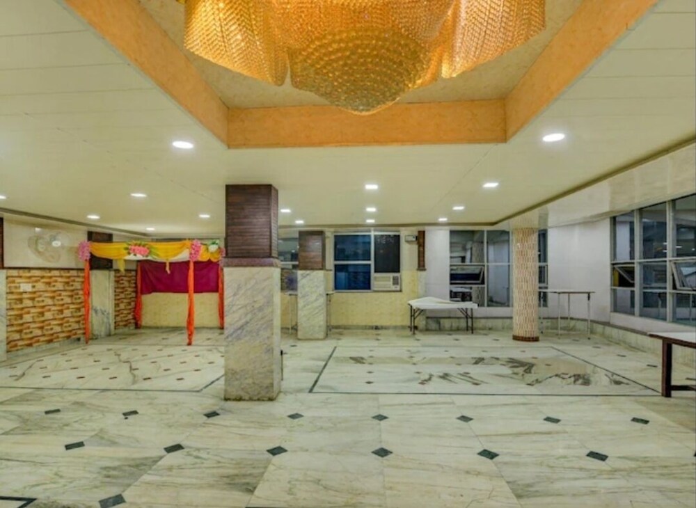 Hotel Shri Laxmi Palace