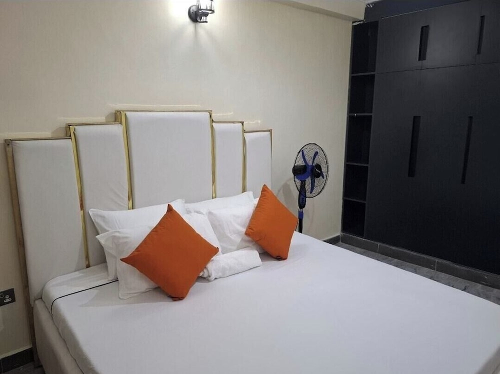 Lux Suites Summerlake Apartments Kisumu